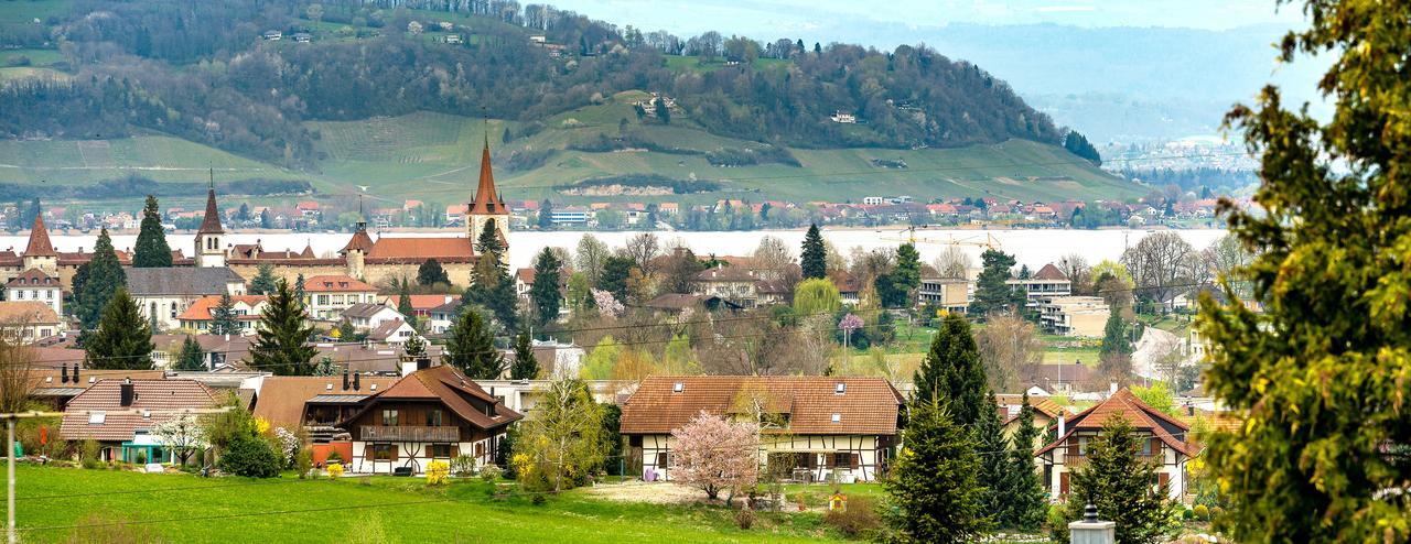 Bed & Breakfast Region Murtensee Münchenwiler 외부 사진