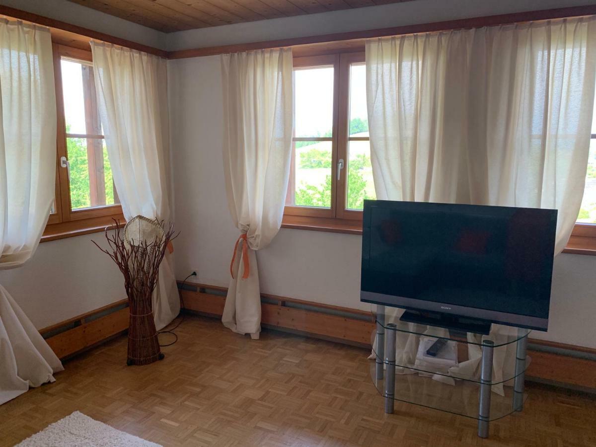 Bed & Breakfast Region Murtensee Münchenwiler 외부 사진